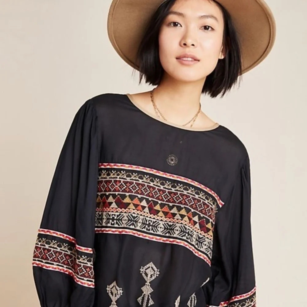 Anthropologie Bl-nk Nina Embroidered Blouse Small